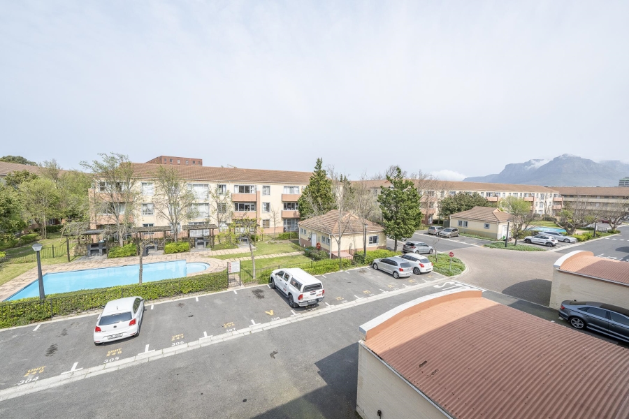 1 Bedroom Property for Sale in Pinelands Western Cape